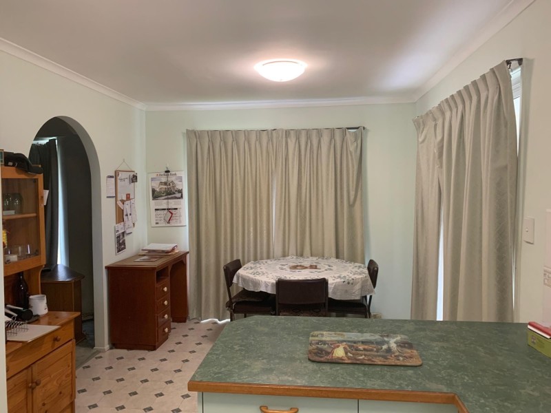 270 South Station Road, Raceview QLD 4305