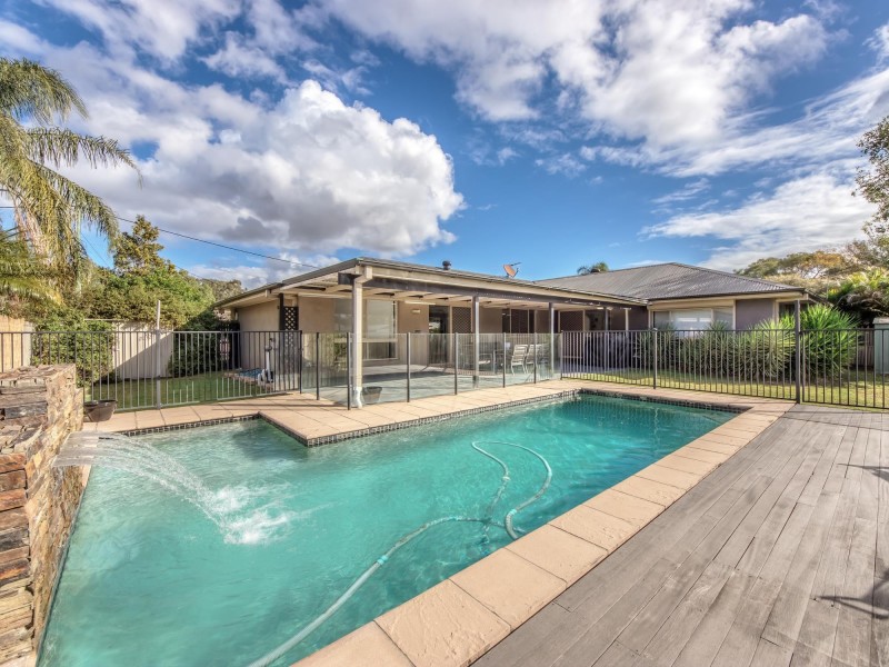 19 Sheppey Pl, Yamanto QLD 4305