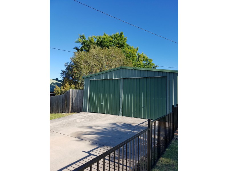 6 Cypress St, Yamanto QLD 4305