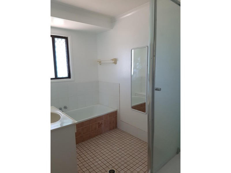 6 Cypress St, Yamanto QLD 4305