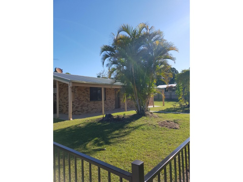 6 Cypress St, Yamanto QLD 4305