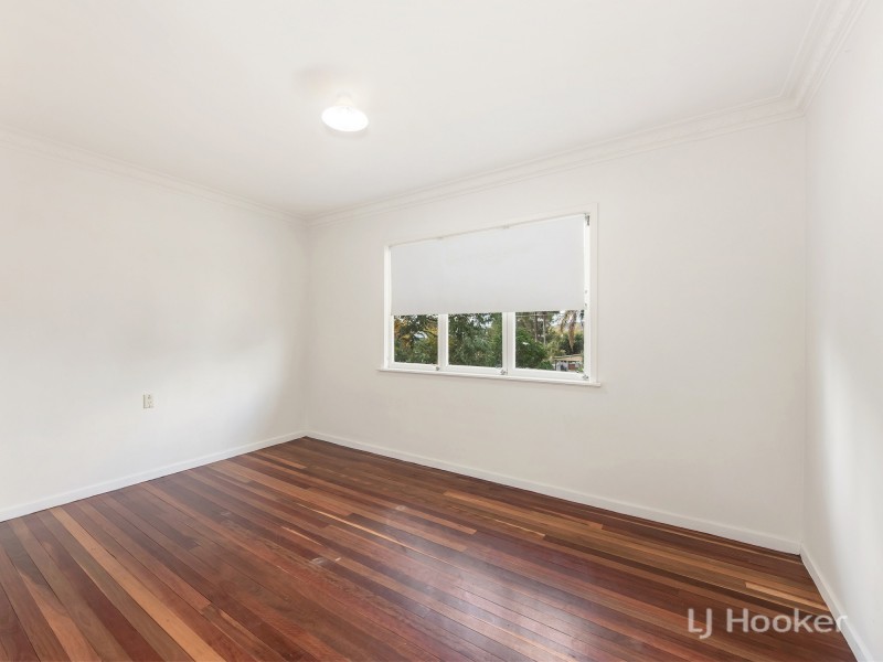 23 Raceview St, Eastern Heights QLD 4305