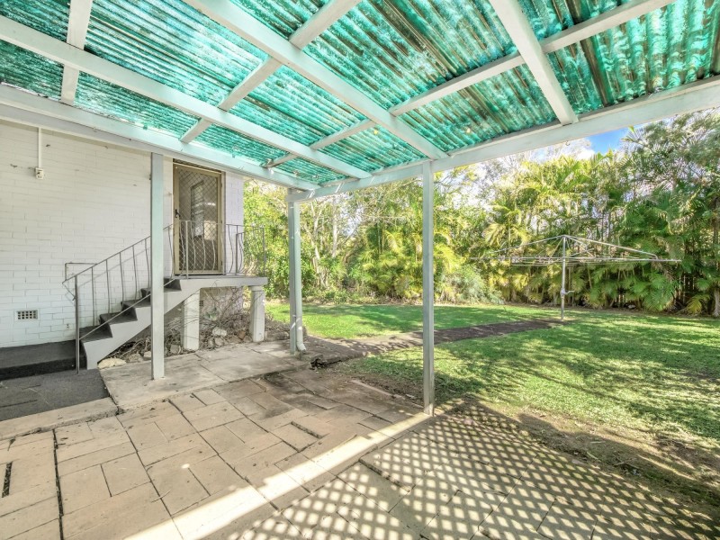 10 Durness St, Kenmore QLD 4069
