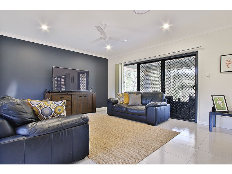 104 Condamine Drive, Fernvale QLD 4306