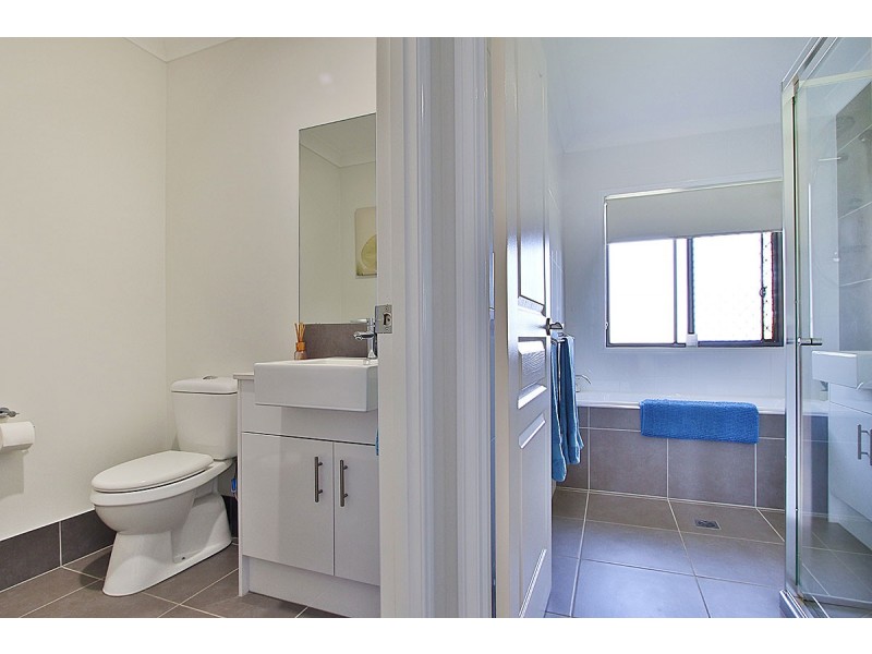 104 Condamine Drive, Fernvale QLD 4306