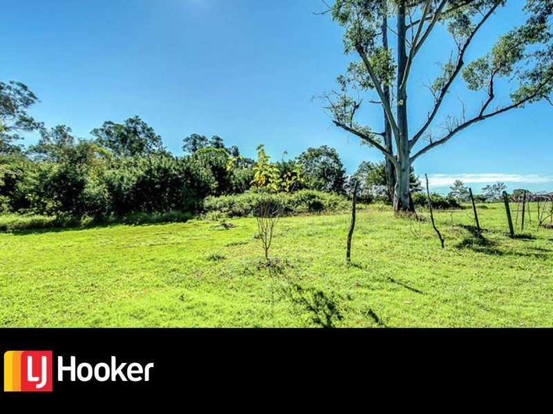 2503 Ipswich Road, Oxley QLD 4075