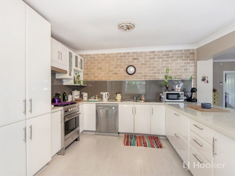 13 Smith St, North Ipswich QLD 4305