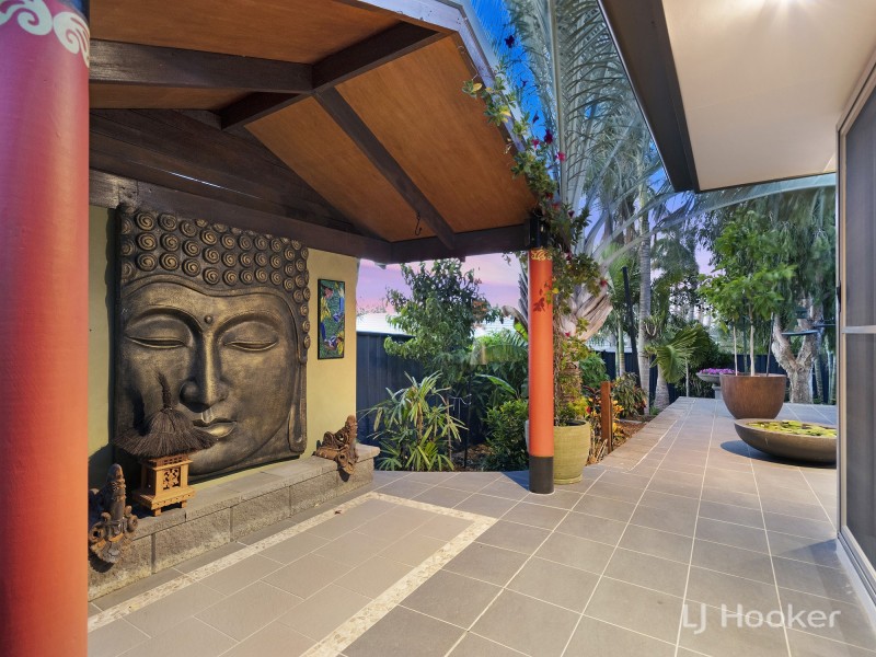 9 Walnut Close, Yamanto QLD 4305