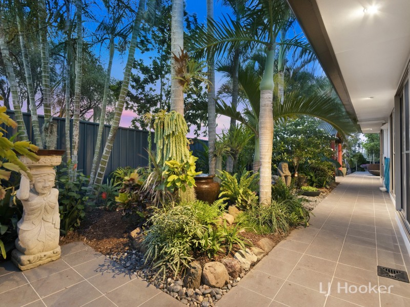 9 Walnut Close, Yamanto QLD 4305