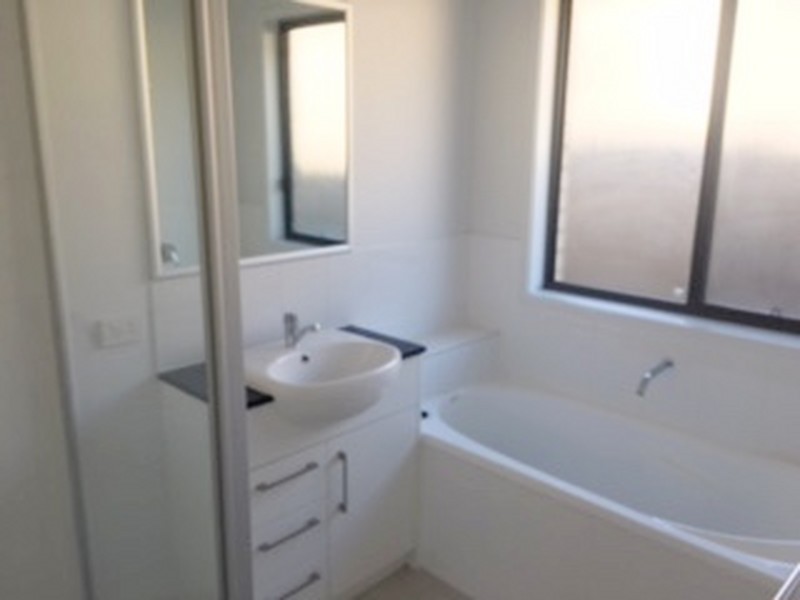 38 William Boulevard, Pimpama QLD 4209