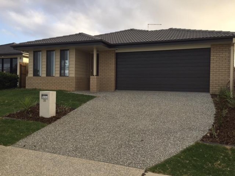 38 William Boulevard, Pimpama QLD 4209
