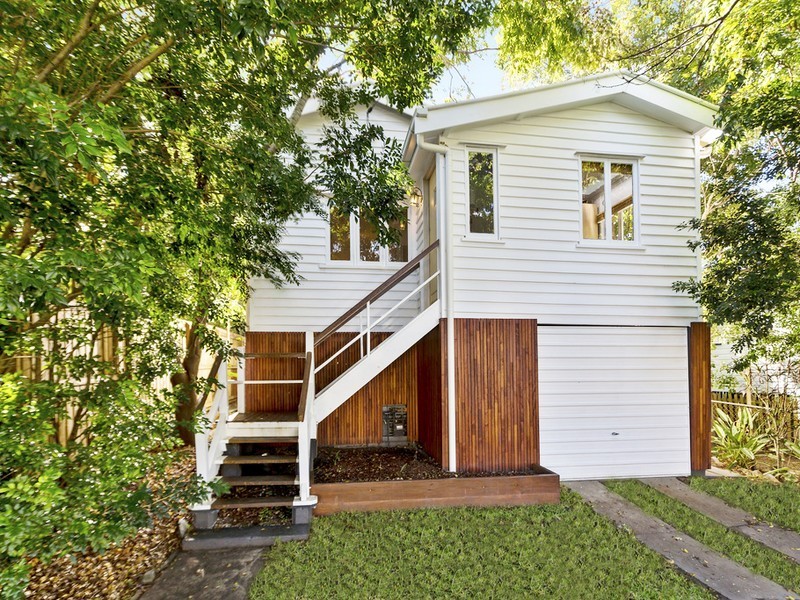 12 Mclean Parade, Ashgrove QLD 4060