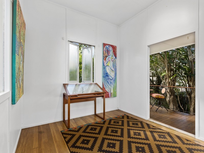 12 Mclean Parade, Ashgrove QLD 4060