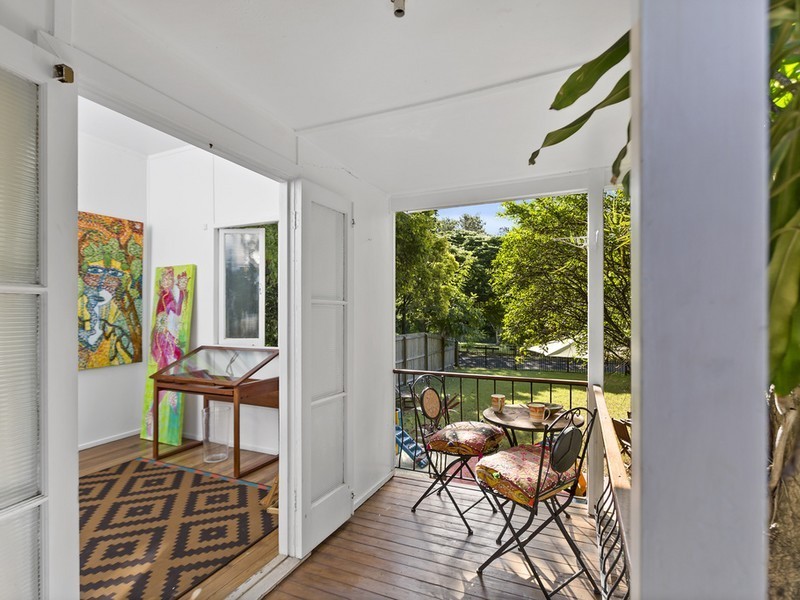 12 Mclean Parade, Ashgrove QLD 4060