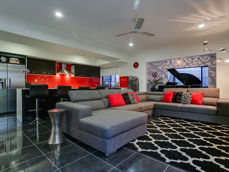 38 Laguna Crescent, Springfield Lakes QLD 4300