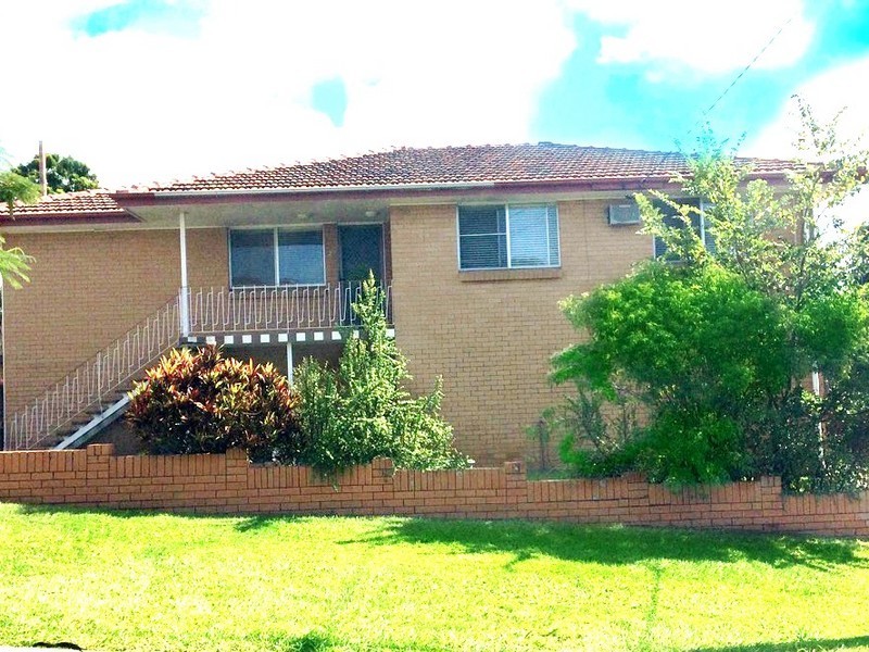 2/16 Thorpe Street, Balmoral QLD 4171