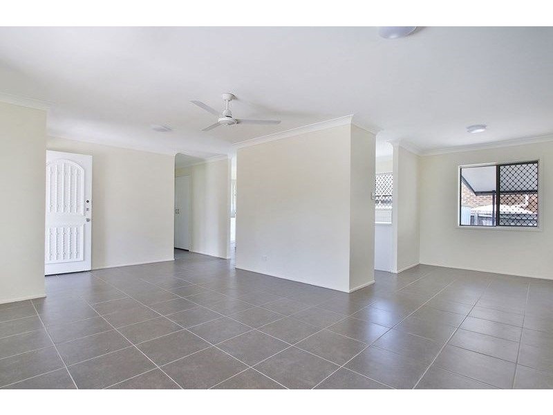 42 Collingwood Drive, Collingwood Park QLD 4301