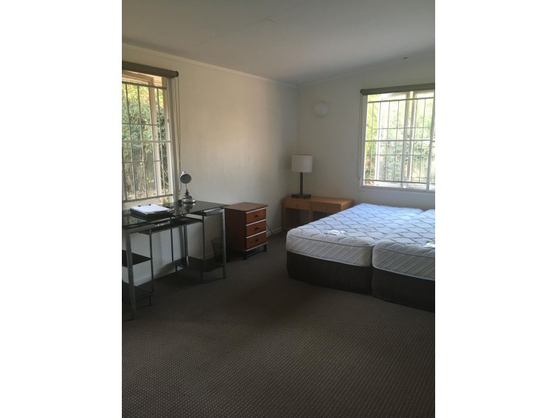 71 Upland Street, St Lucia QLD 4067