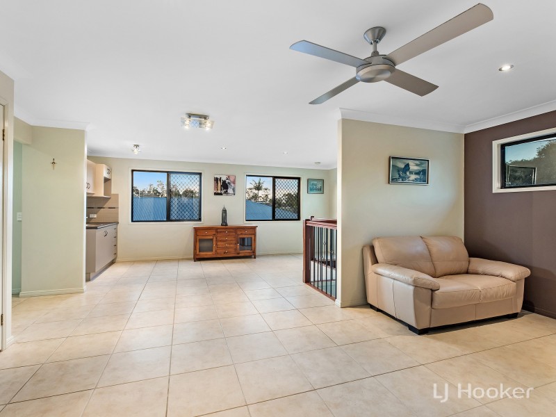 7 Dannika Way, Deebing Heights QLD 4306