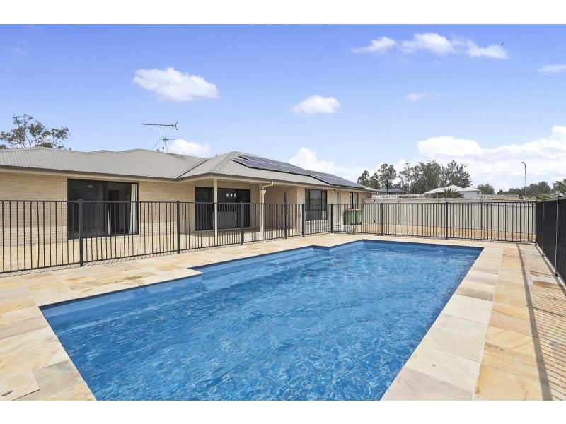 11 Malabar Drive, Forest Hill QLD 4342