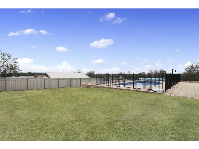 11 Malabar Drive, Forest Hill QLD 4342