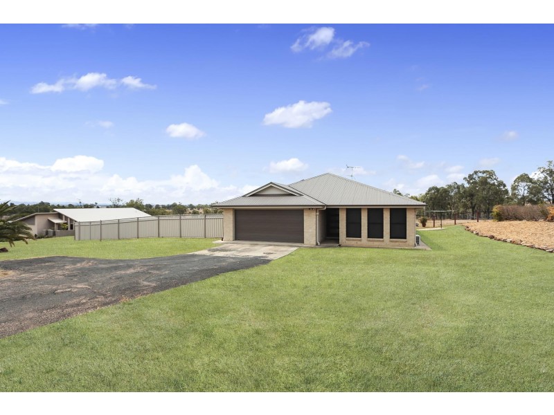 11 Malabar Drive, Forest Hill QLD 4342