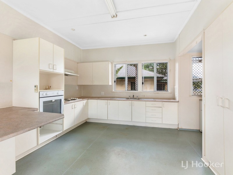 2 Crescent Street, Leichhardt QLD 4305