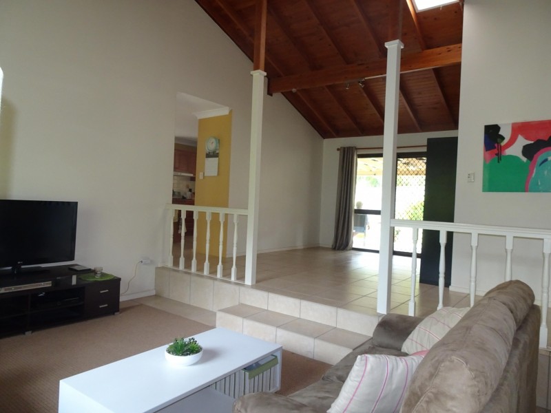 2 Okra Place, Bellbowrie QLD 4070