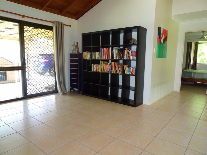 2 Okra Place, Bellbowrie QLD 4070