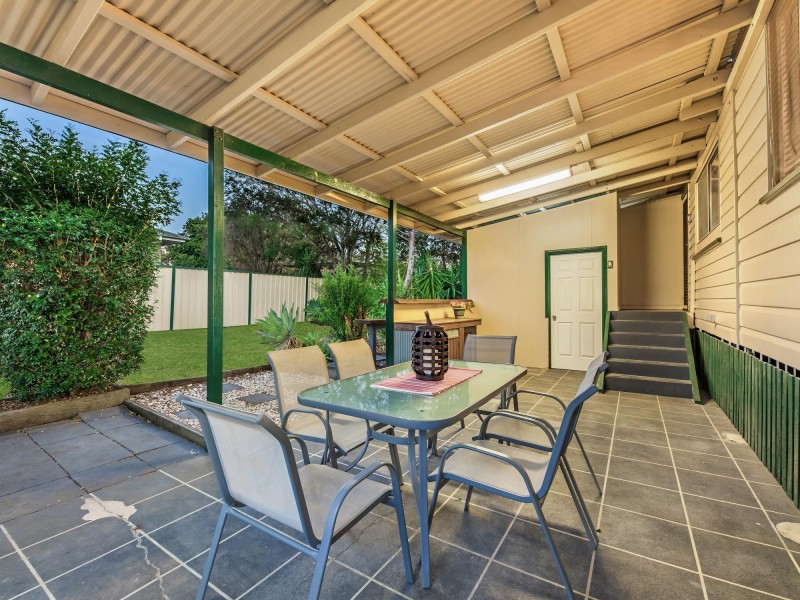 11 William Street, Bundamba QLD 4304