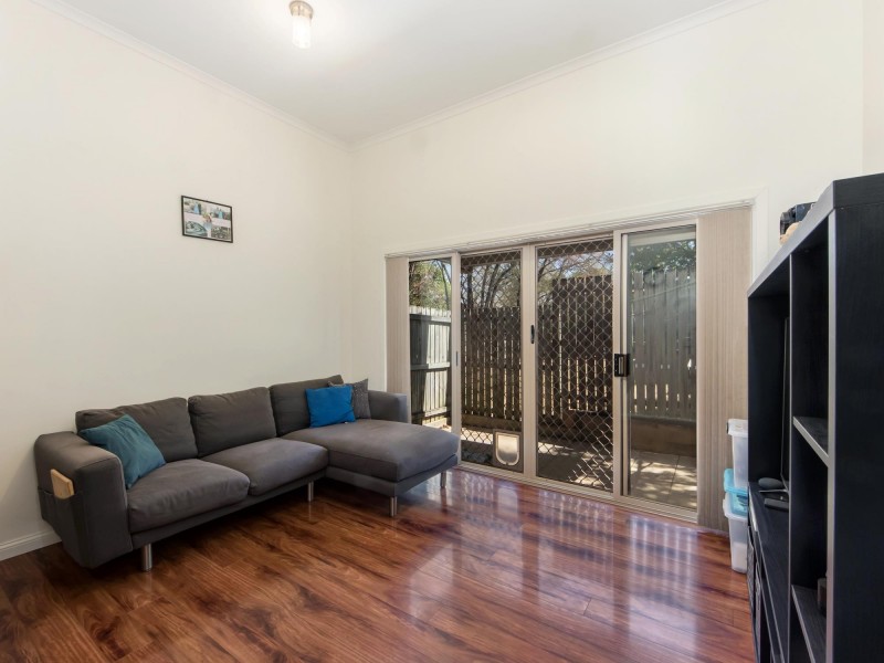 4/14 Spencer Street, Redbank QLD 4301