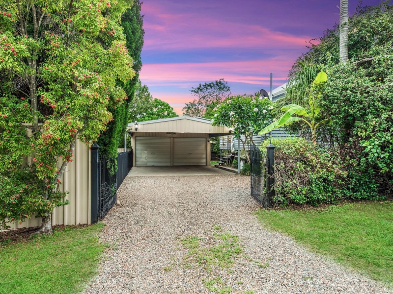 139 Blackstone Road, Silkstone QLD 4304