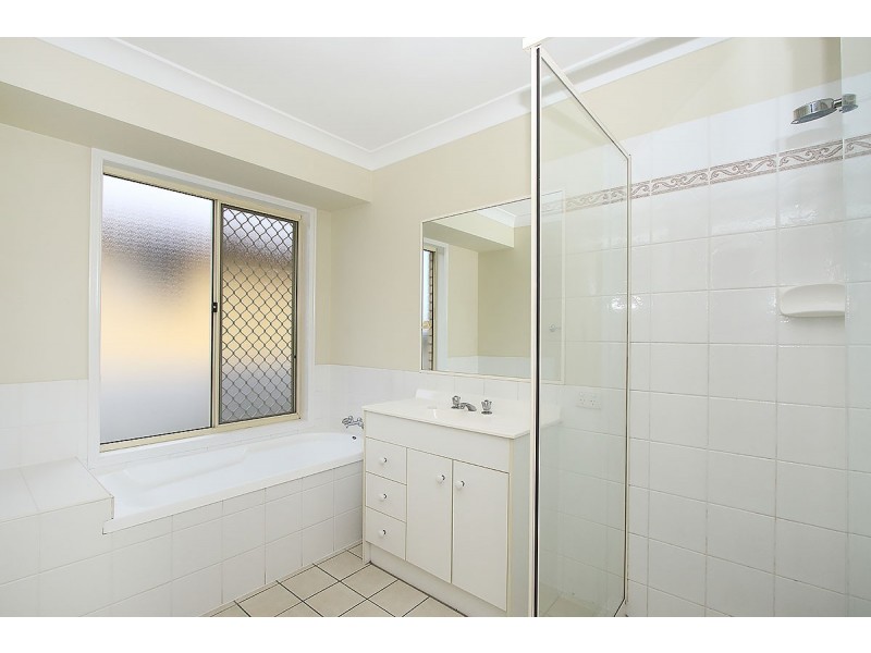 31 Moresby Avenue, Springfield QLD 4300