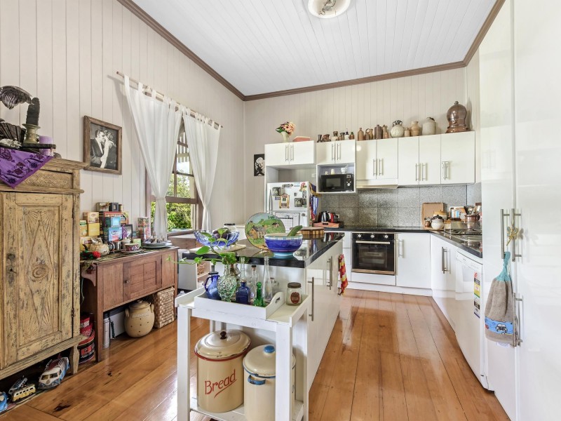 12 Joyce Street, East Ipswich QLD 4305
