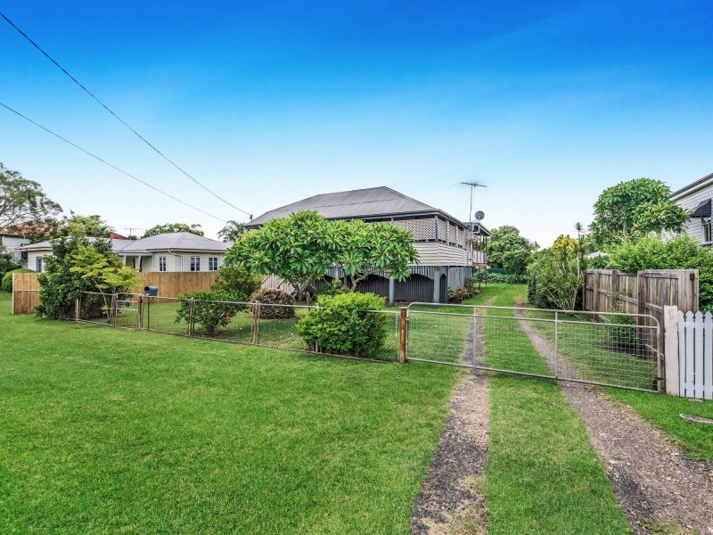 12 Joyce Street, East Ipswich QLD 4305