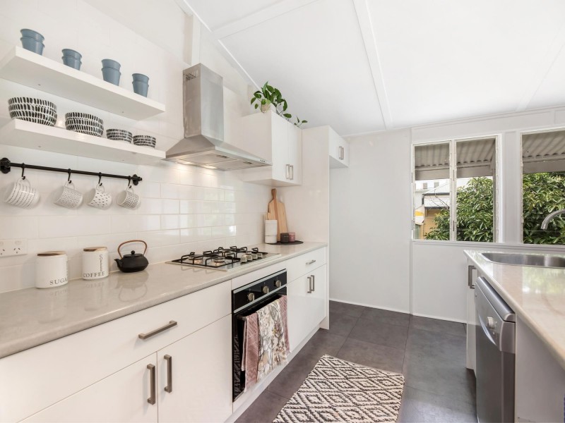 7 Flint Street, North Ipswich QLD 4305