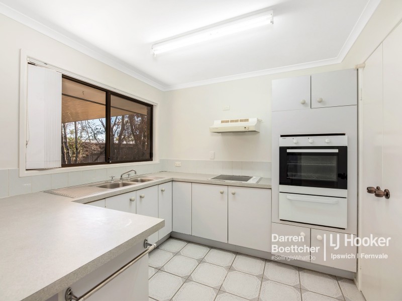 9 Brooker Court, Raceview QLD 4305
