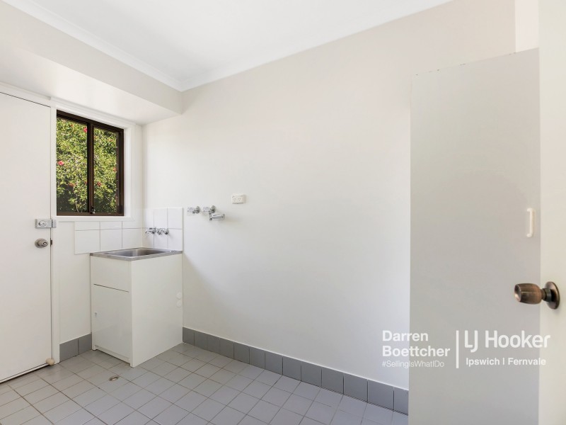 9 Brooker Court, Raceview QLD 4305