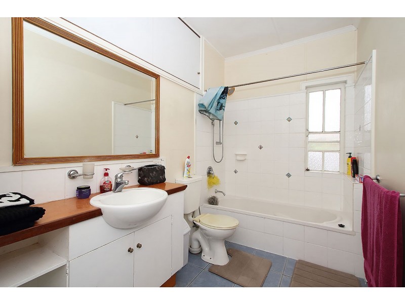 5 Bognuda Street, Bundamba QLD 4304