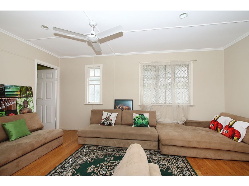 5 Bognuda Street, Bundamba QLD 4304