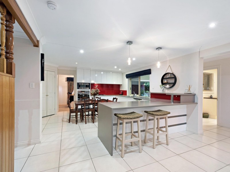 72 Cothill Road, Silkstone QLD 4304