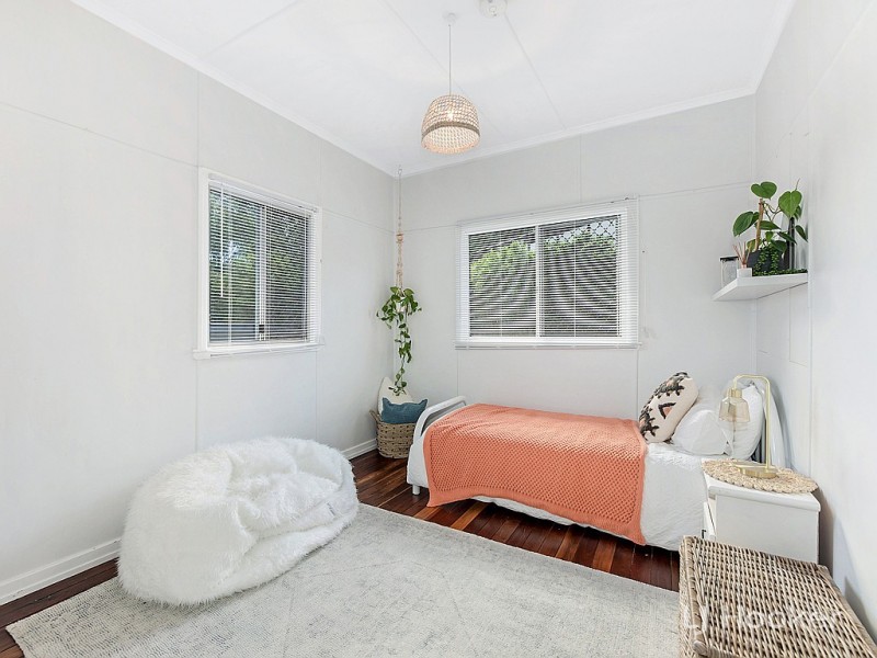 42 Stephenson Street, Coalfalls QLD 4305