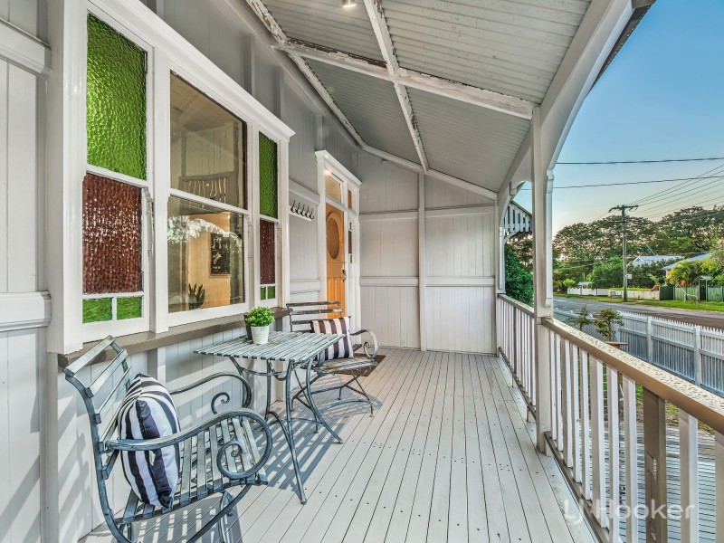 143 Blackstone Road, Silkstone QLD 4304