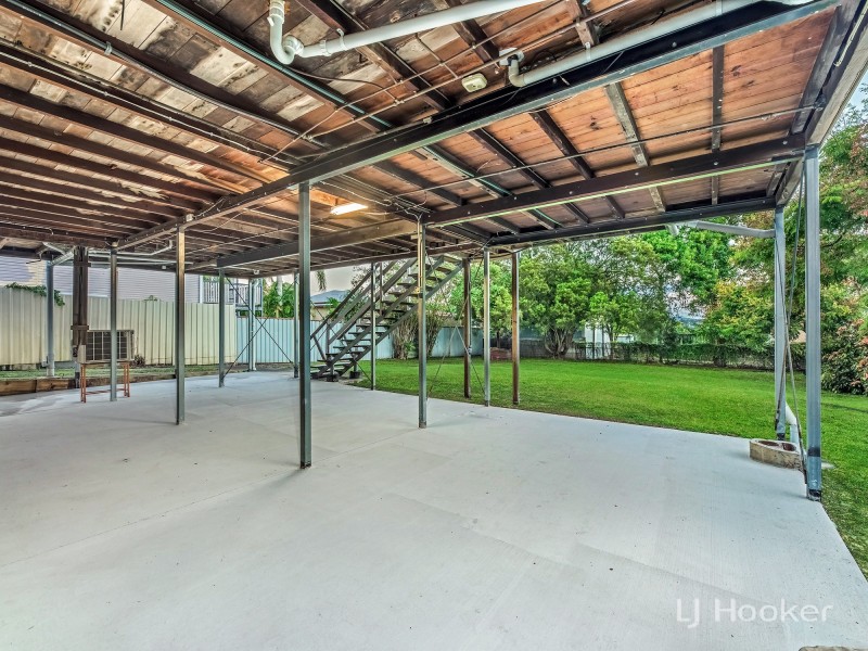143 Blackstone Road, Silkstone QLD 4304