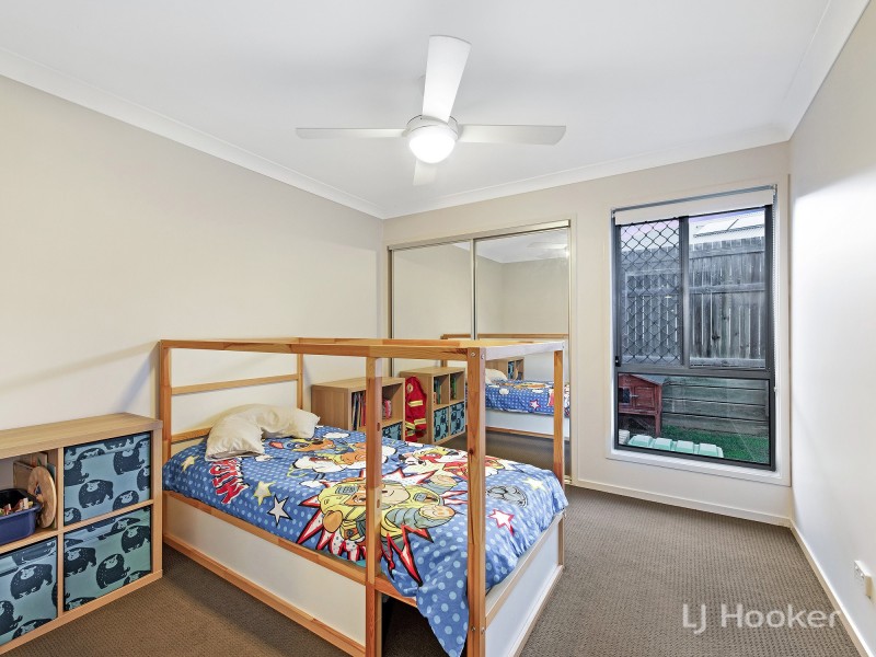 8 Bottlebrush Drive, Deebing Heights QLD 4306