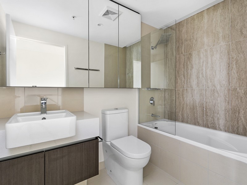 Apartment 10002/30 Duncan Street, West End QLD 4101