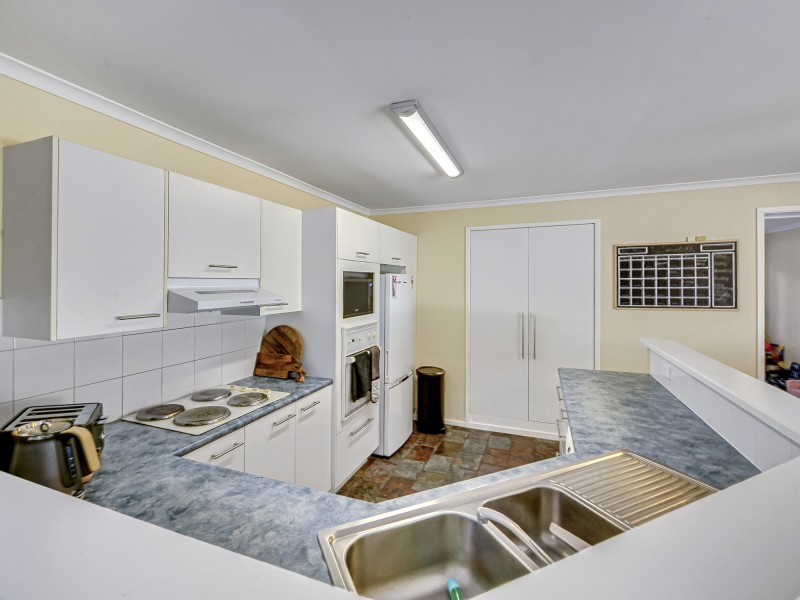 50 Kerria Street, Bellbowrie QLD 4070