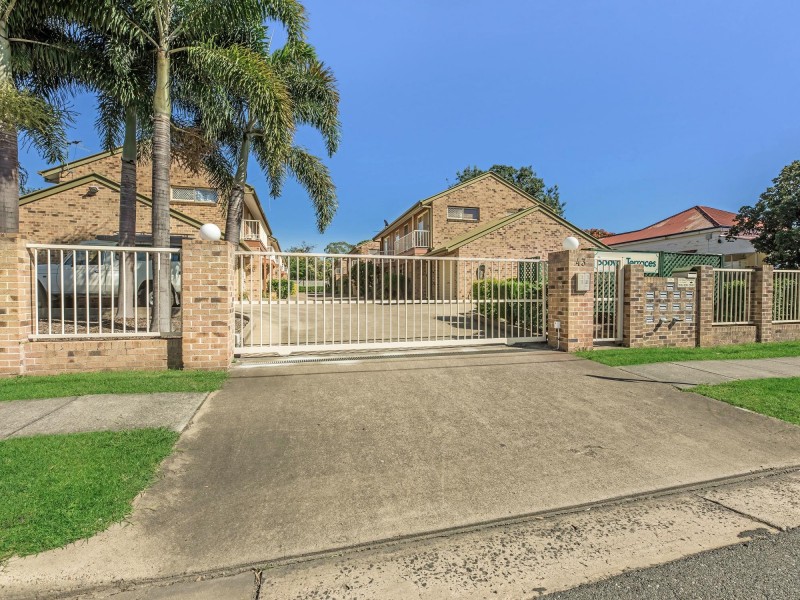 10/43 South Station Road, Booval QLD 4304