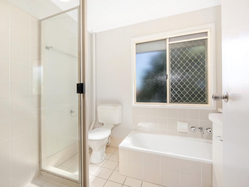 10/43 South Station Road, Booval QLD 4304