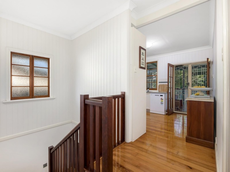 23 Premier Street, Oxley QLD 4075